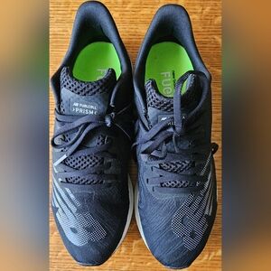 New Balance Womans Size 9